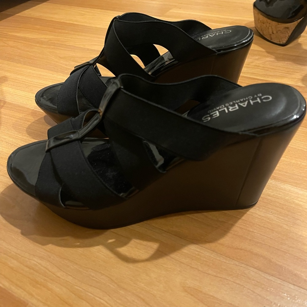 Charles David wedge shoes - size 7.5